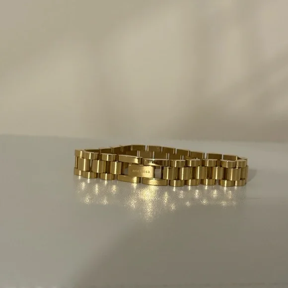 watch bracelet - Picture 3 of 4